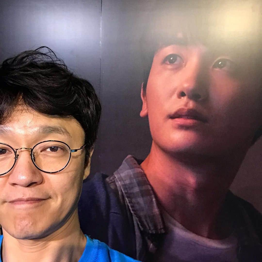 チョ・ハンチョルさんのインスタグラム写真 - (チョ・ハンチョルInstagram)「#배심원들 #무대인사 #개봉첫주 #서둘러주세요 #영화 #문소리 #박형식 #조수향 #윤경호 #서진원 #조한철 #태인호 #백수장 #이해운 #이영진 #홍승완 #김무령  예매율아 올라라.!!! 올라라!!!」5月19日 18時43分 - 1season73