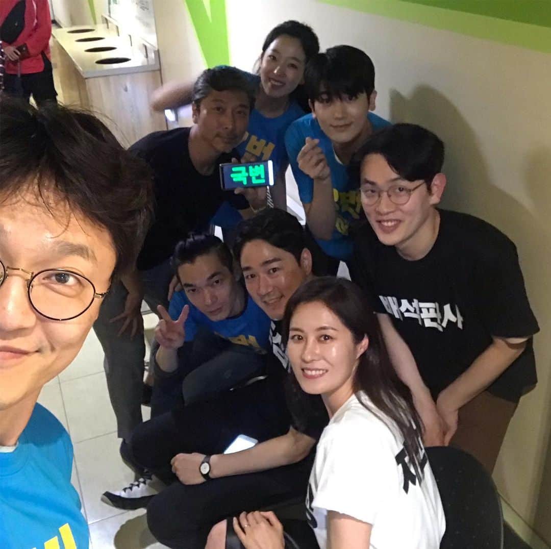 チョ・ハンチョルさんのインスタグラム写真 - (チョ・ハンチョルInstagram)「#배심원들 #무대인사 #개봉첫주 #서둘러주세요 #영화 #문소리 #박형식 #조수향 #윤경호 #서진원 #조한철 #태인호 #백수장 #이해운 #이영진 #홍승완 #김무령  예매율아 올라라.!!! 올라라!!!」5月19日 18時43分 - 1season73