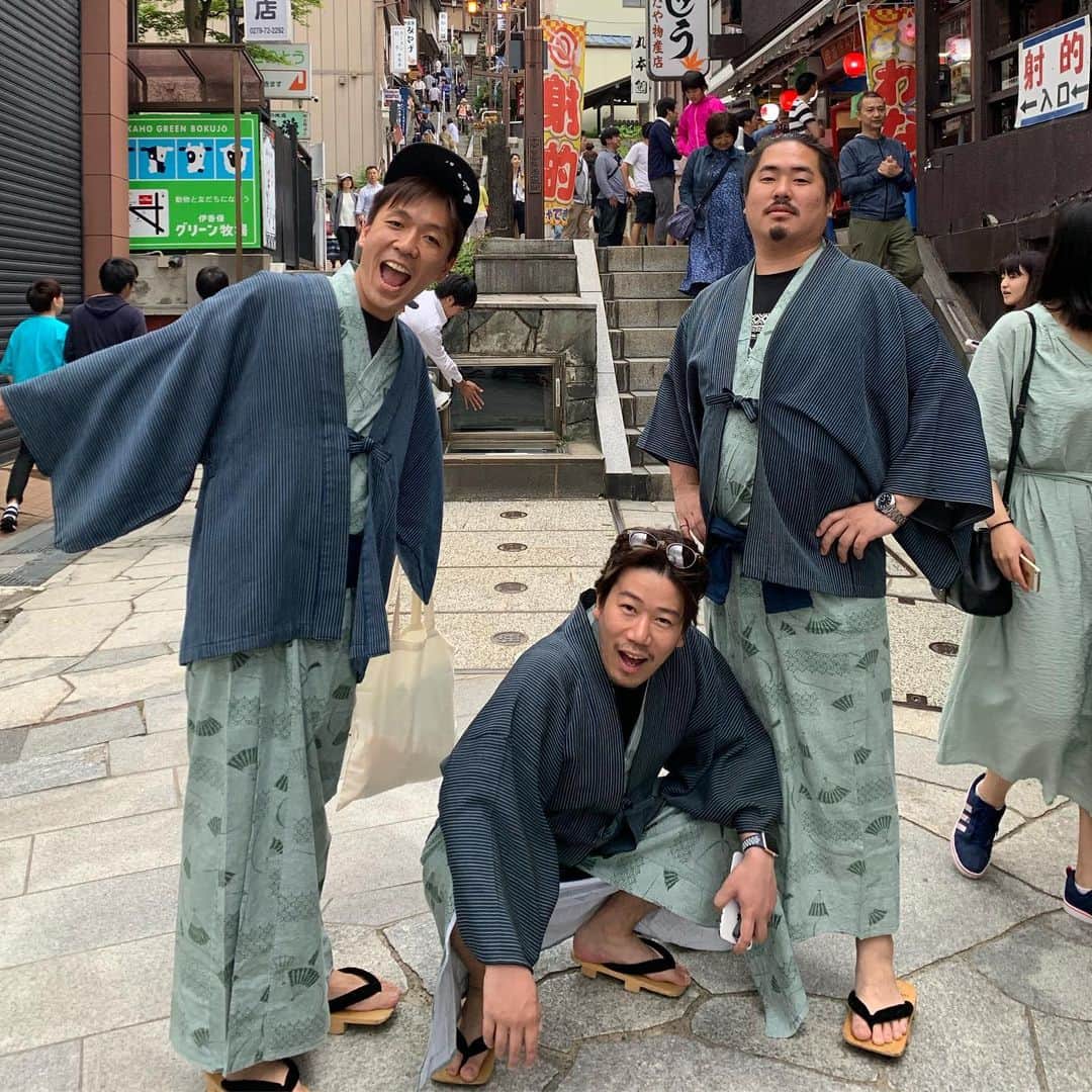 KYOHEYのインスタグラム：「先週誕生日だったからと、﻿ ファミリーが群馬県伊香保温泉に﻿ 旅行に連れてってくれました😭😚🙏✨﻿ めちゃくちゃ楽しかったし美味しかったし﻿ とても幸せでした！！！﻿ ありがとうー😭😭😭✨﻿ ﻿ #群馬県 #伊香保温泉 #家族旅行」
