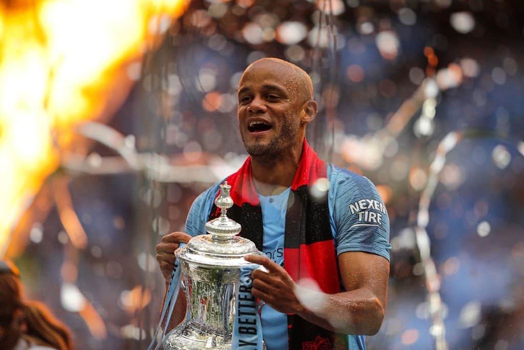 ヴァンサン・コンパニのインスタグラム：「Dear all, you can find my Open Letter to the fans, Part 1 of 2 on my Facebook page: https://m.facebook.com/vincentkompany/」
