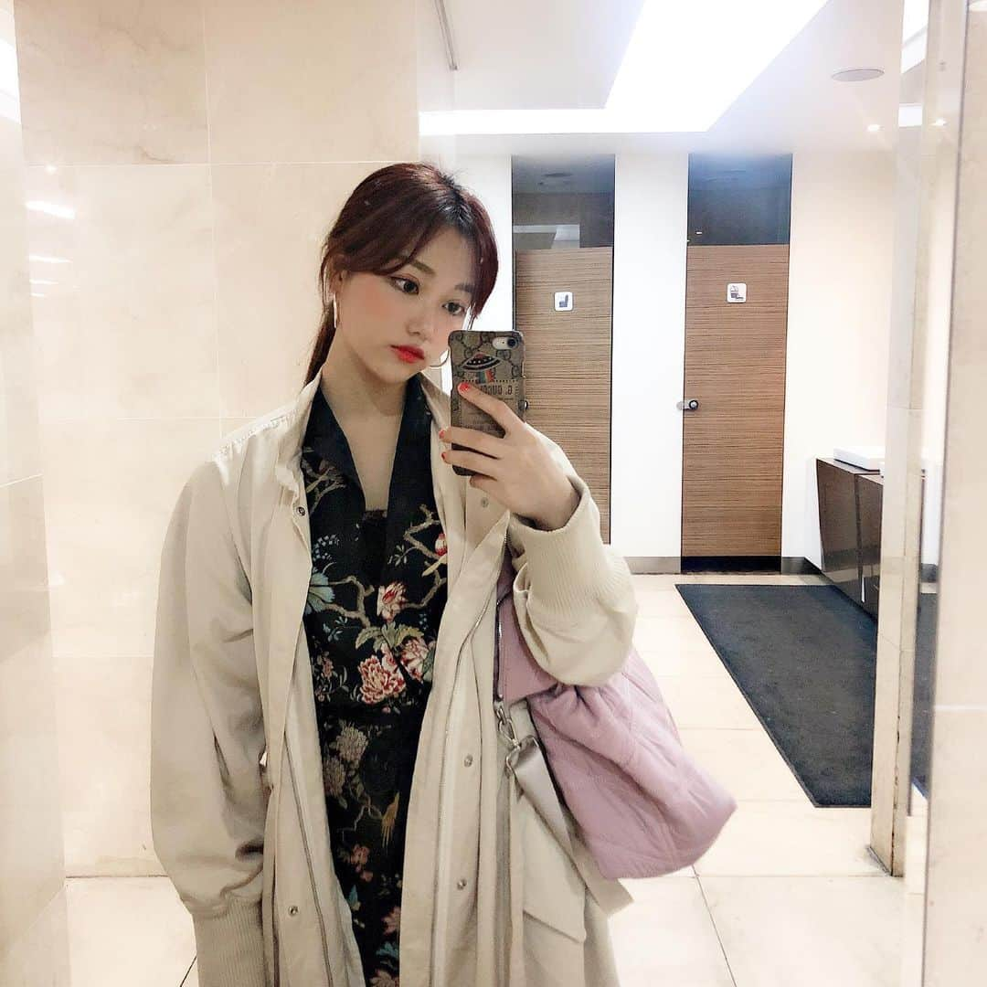 石川晶子（あきぽよ）さんのインスタグラム写真 - (石川晶子（あきぽよ）Instagram)「4日間韓国🇰🇷出張でした 今から帰りまーす🇯🇵 . . #韓国ファッション #韓国旅行 #韓国 #韓国購入品 #韓国ひとり旅 #韓国好き #韓国ブランド #ファッションコーデ #カジュアルコーデ」5月19日 19時04分 - i_am____aki