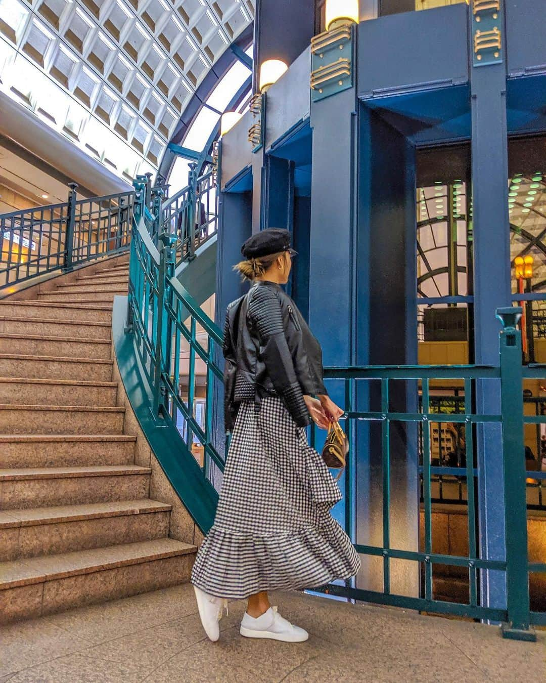 中島ケイカさんのインスタグラム写真 - (中島ケイカInstagram)「昨日の私🌷 . tops→ @searoomlynn_official  skirt→ @margot_japan  outer→ @esutoreja  casquette→ @captainshelm_tokyo  sneaker→ @charleskeith_jp  bag→ @louisvuitton . . 昨日は初めてミュージカル見に行ったんだ🤩 とっても面白かったし見てて楽しかった❤️ . また行きたいなー✨ . . #outfit #ootd #coordinate #fashion #musical #margot #searoomlynn #captainshelm #louisvuittonbag #instafashion」5月19日 10時47分 - kathy_tan529