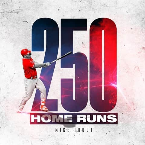 MLBさんのインスタグラム写真 - (MLBInstagram)「Milestone Mikey. 2️⃣5️⃣0️⃣」5月19日 11時24分 - mlb