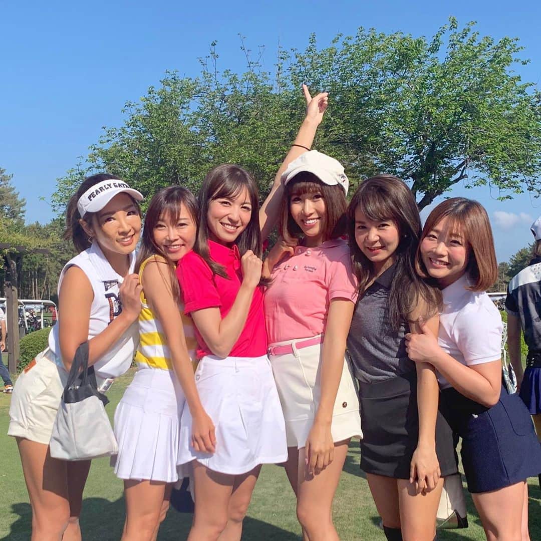 のインスタグラム：「. 第3回GoldiesCharityCup⛳️ . 参加してくれた #ゴルフ女子 のみんなと💓💓💓 . ゴルフはもちろん、プライベートでも遊ぶくらいみんな仲良し😊 . ここからNANAECUPに来てくれる女の子もたくさん😍❣️ . . 楽しみ💛 . . . #golf #golfr #golfer #golfstagram #golfgirl #golfgirls #golfday  #golfstyle #golffashion #charity #goldies #ゴルフ #ゴルフ女子  #チャリティーカップ #ゴルディーズ #ゴルディーズチャリティーカップ #コウジマチガールズ」