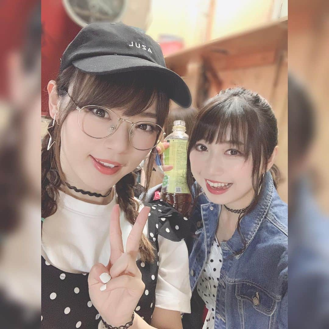 夏目樹里さんのインスタグラム写真 - (夏目樹里Instagram)「昨夜は✦*｡ 渋谷RUIDO K2にて MISSIWさん10周年記念ツアー「Revolution」ライブでした❣️🙌 . 早い時間からたくさんの方が駆けつけてくれて🥺 アズシャポ応援も心強すぎた〜❣️ 本当にありがとう( ु ›ω‹ ) ु♡ . いつもピュアでひたむきで優しくて全力なMISSIWさん大好きです🥰 改めておめでとうございます✨⑩㊗️💐 そしてこれからもよろしくお願いします🤗 . #アズールシャープ #渋谷ライブ #コーヒーパワー #星野珈琲店」5月19日 12時36分 - juri_azure