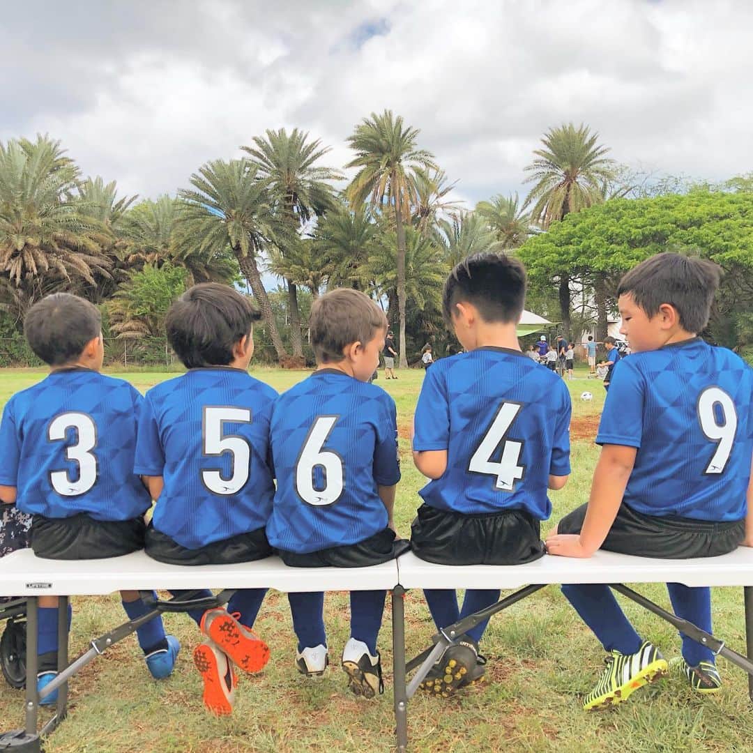 マキ コニクソンさんのインスタグラム写真 マキ コニクソンinstagram 梨花ちゃんの息子君はサッカー大好き少年 まだ7歳だけどプレイ中はマジカッコイイのだ サッカーの試合 集中してる姿はチビとは言えカッコええ 今日は2ゴールしたよ