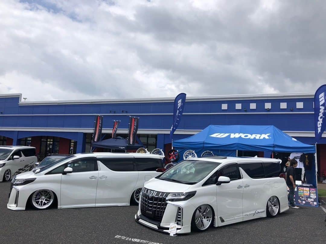 のインスタグラム：「〜Wagon Resort Japan 2019〜  #workwheelsjapan  #hotsprings  @m.confidence2005  @mokkun1024」
