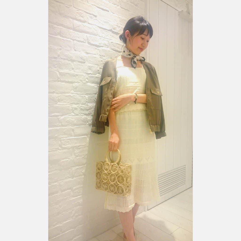 アナトリエさんのインスタグラム写真 - (アナトリエInstagram)「【shop information】 . 新宿マルイ店、有楽町マルイ店では‪5/24(金)～5/30(木)‬の期間、 「マルコとマルオの7日間」10％OFFキャンペーンを開催いたします！ . エポスカードのご利用でお会計から10％OFFとなります！！ (エポスカードは即日発行も承っております。詳しくはスタッフまでお問い合わせください) . また、マルコとマルオの7日間の期間中、新宿店、有楽町店ともにワールドプレミアムクラブカード5倍ポイントキャンペーンも同時開催いたします？ . 5/23(木)までお取り置きも承っております♪ お得なこの機会にぜひご来店くださいね！ . 新宿マルイ本館 アナトリエ TEL:03-5919-0287 . 有楽町マルイ アナトリエ TEL:03-6738-3952 . . #anatelier #anatelierofficial #アナトリエ  #新宿マルイ #有楽町マルイ #マルコとマルオの7日間 #エポスカード」5月19日 14時28分 - anatelier_official