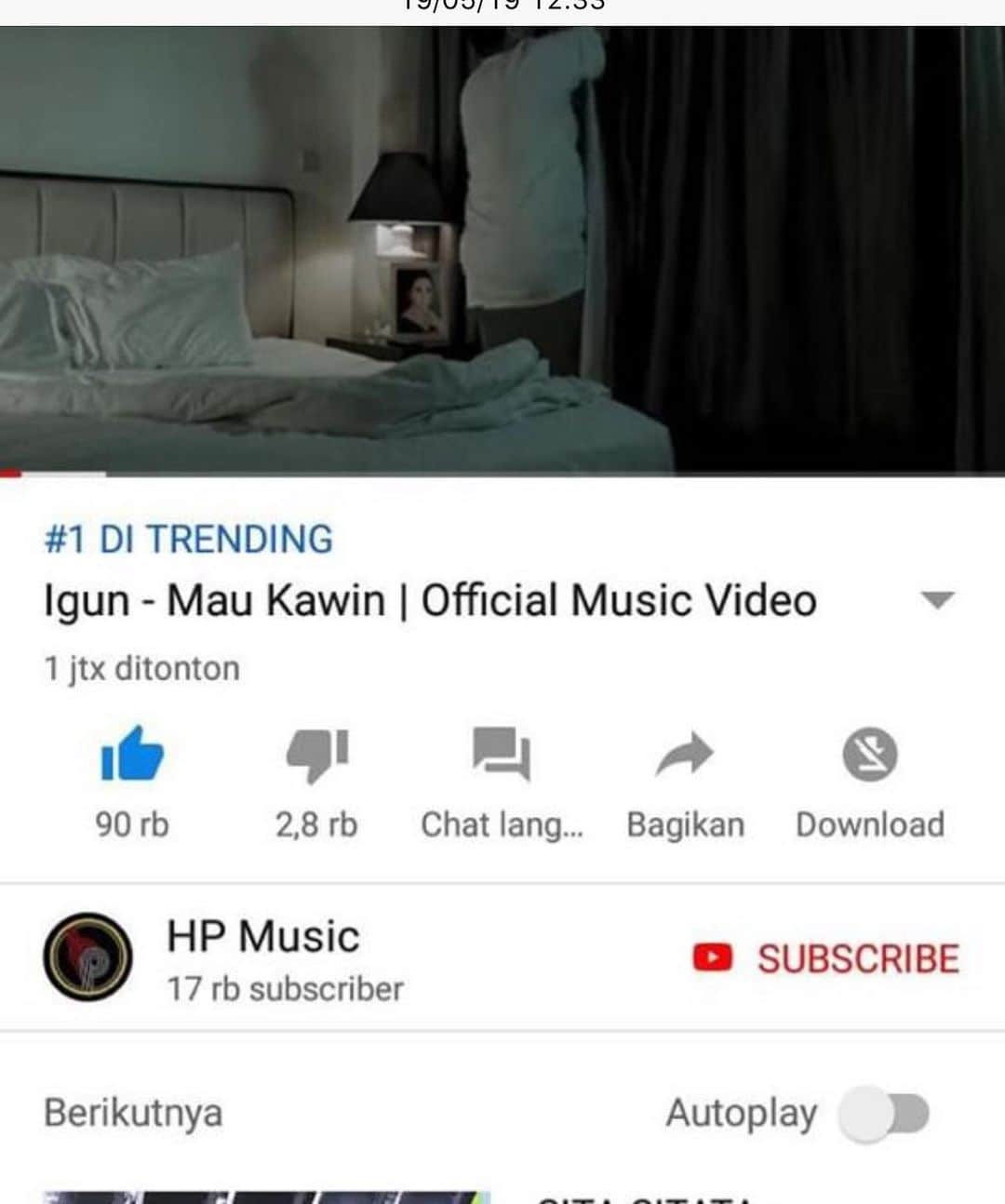 Ivan Gunawanさんのインスタグラム写真 - (Ivan GunawanInstagram)「. “Alhamdulillah ...... My new video clip “Mau Kawin” it’s now #1 TRENDING ON YOUTUBE!So happy for this happening. Thank you everyone for your endless support for me. For those who likes, comments, and keep listening to my new single. I’m so grateful and happy for these. Don’t forget to download my new single yaaaaa... i love you all ❤ . #ivangunawan #maukawin #igunmaukawin #singlehits #newsingle」5月19日 14時42分 - ivan_gunawan