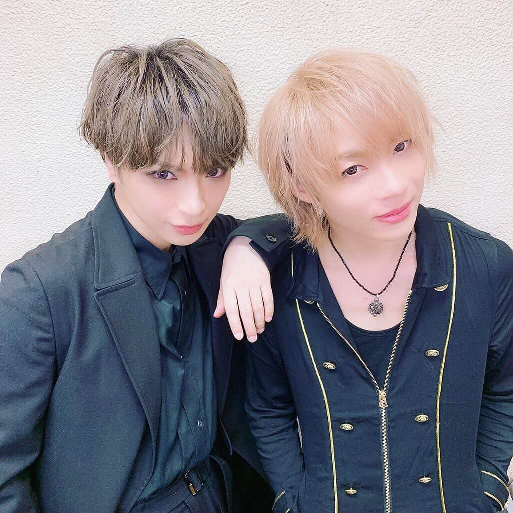 風弥さんのインスタグラム写真 - (風弥Instagram)「2019.5.11.かざみつ🎵 #daizystripperkazami  #mitsu」5月19日 15時45分 - kazami_daizy