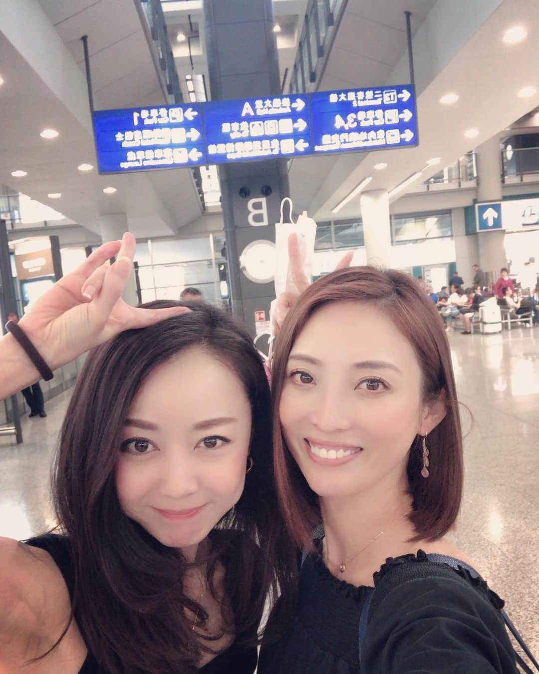 福田ゆみさんのインスタグラム写真 - (福田ゆみInstagram)「到着しました。初めての地 何処だろ〜？ #旅行 #瑛蓮 #福田ゆみ」5月19日 15時48分 - yumifukuda0511