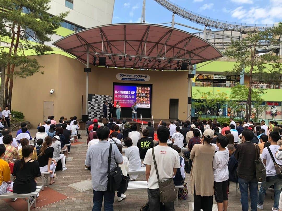 武尊さんのインスタグラム写真 - (武尊Instagram)「今日は東京ドームシティ ラクーアガーデンステージで トークイベント&サイン会🎤🖋 沢山のご来場ありがとうございました！！」5月19日 16時47分 - k1takeru