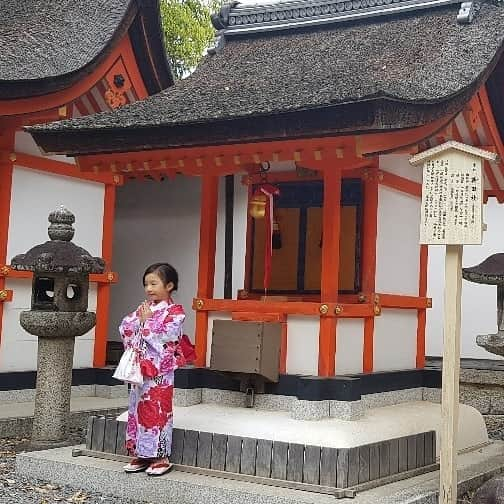 シャルレーヌ・ギニャールさんのインスタグラム写真 - (シャルレーヌ・ギニャールInstagram)「Kyoto ⛩ #memories #kyoto #japan #vacation #holidays #🇯🇵 #nijocastle #fushimiinari  #sobeautiful #love」5月19日 17時21分 - charleneguignard