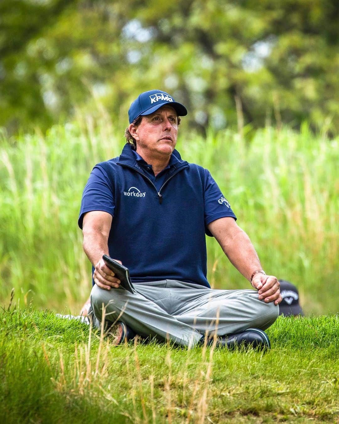 PGA TOURさんのインスタグラム写真 - (PGA TOURInstagram)「Soaking it all in.  The New York fans made it a special week for @philmickelson.  #LiveUnderPar」5月20日 3時38分 - pgatour