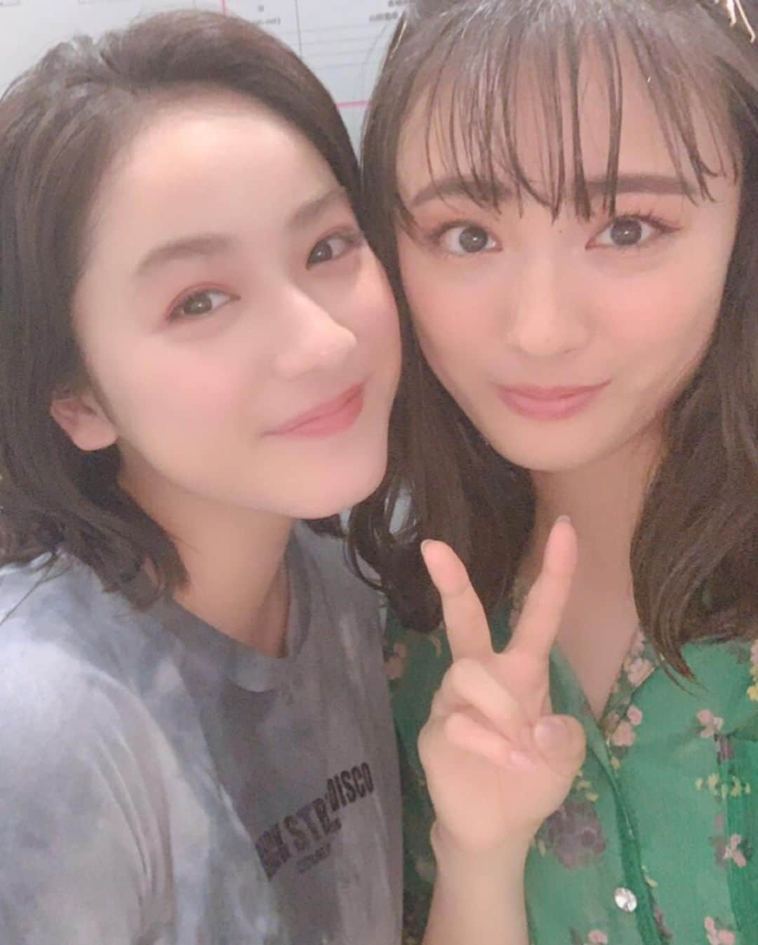 大友花恋さんのインスタグラム写真 - (大友花恋Instagram)「大好き真悠と祐奈ちゃんっ #真悠の金髪とんでもなく可愛かった #祐奈ちゃんも相変わらずないす相棒だった #今夜はあなたの番ですも流石のざわつきだった」5月19日 20時04分 - karen_otomo