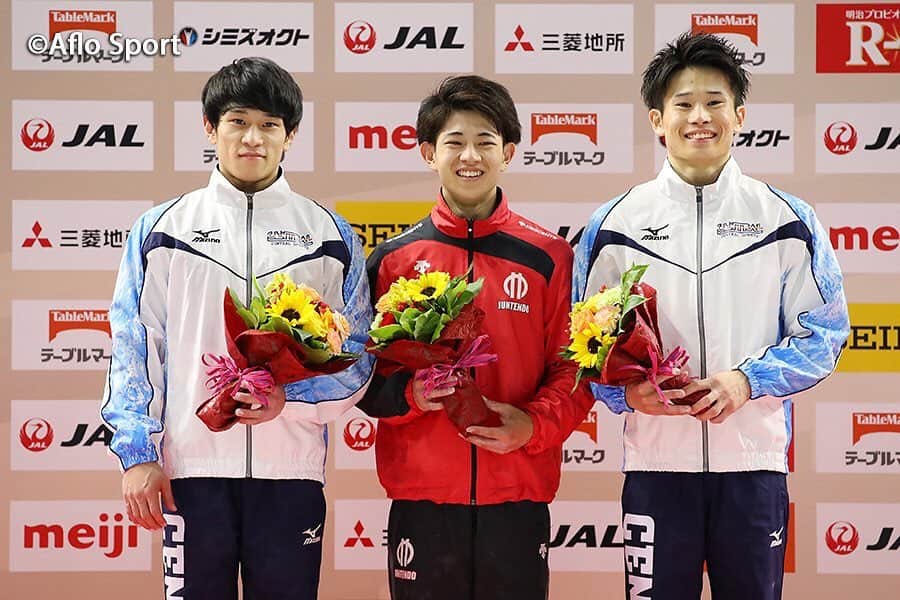 萱和磨のインスタグラム：「世界選手権個人総合で日本代表に入りました❗️ 今年の目標は、「世界で勝つ」これを掲げているのでさらにレベルアップして頑張りたいと思います💪 応援ありがとうございました📣 #セントラルスポーツ #ぶち上げ完了のお知らせではない #ここからが大切 #まず足底筋膜炎治す痛い痛い #目指せ金メダル #ぶち上げ」