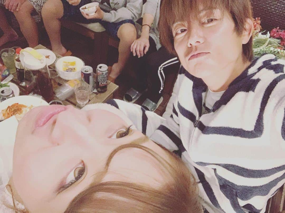 杉浦太陽さんのインスタグラム写真 - (杉浦太陽Instagram)「アグレッシブな妻w  ノンはシラフですwww  #ノン #お茶目 #お茶目なのか？w #我が家の平和な時間です」5月19日 20時25分 - sugiurataiyou_official