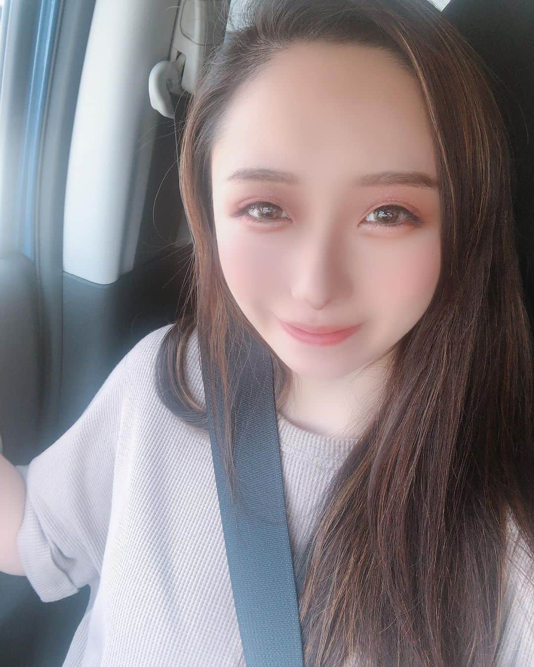 大石ほのかのインスタグラム：「連休2日目！！ . 朝から友達とドライブ！小樽！ めいっぱい楽しんで来ましたー！笑笑😆👏👏👏👏 . さて美味しーものいっぱい食べたのでジムへごーごー！✊✊💓 . いつだって楽しくがモットーです！ . #likeforlikes#followforfollowback#いいね返し#f#follow4followback #likeforfollow#likeforlikeback#instagood#かわいい#❤#巨乳#飲み会#酒#キャバクラ#キャバ嬢#ニュークラブ#フィリア#バルセロナグループ#ススキノ#夜遊び#歌舞伎町#六本木#中洲#錦#栄#北新地#ミナミ#ホステス」