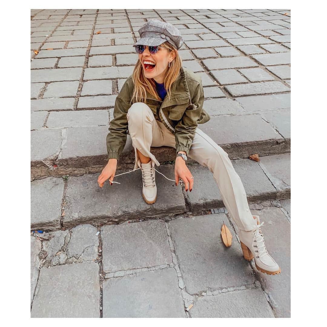 Schutzのインスタグラム：「Sunday Funday! ✨🍂 #schutzfall」
