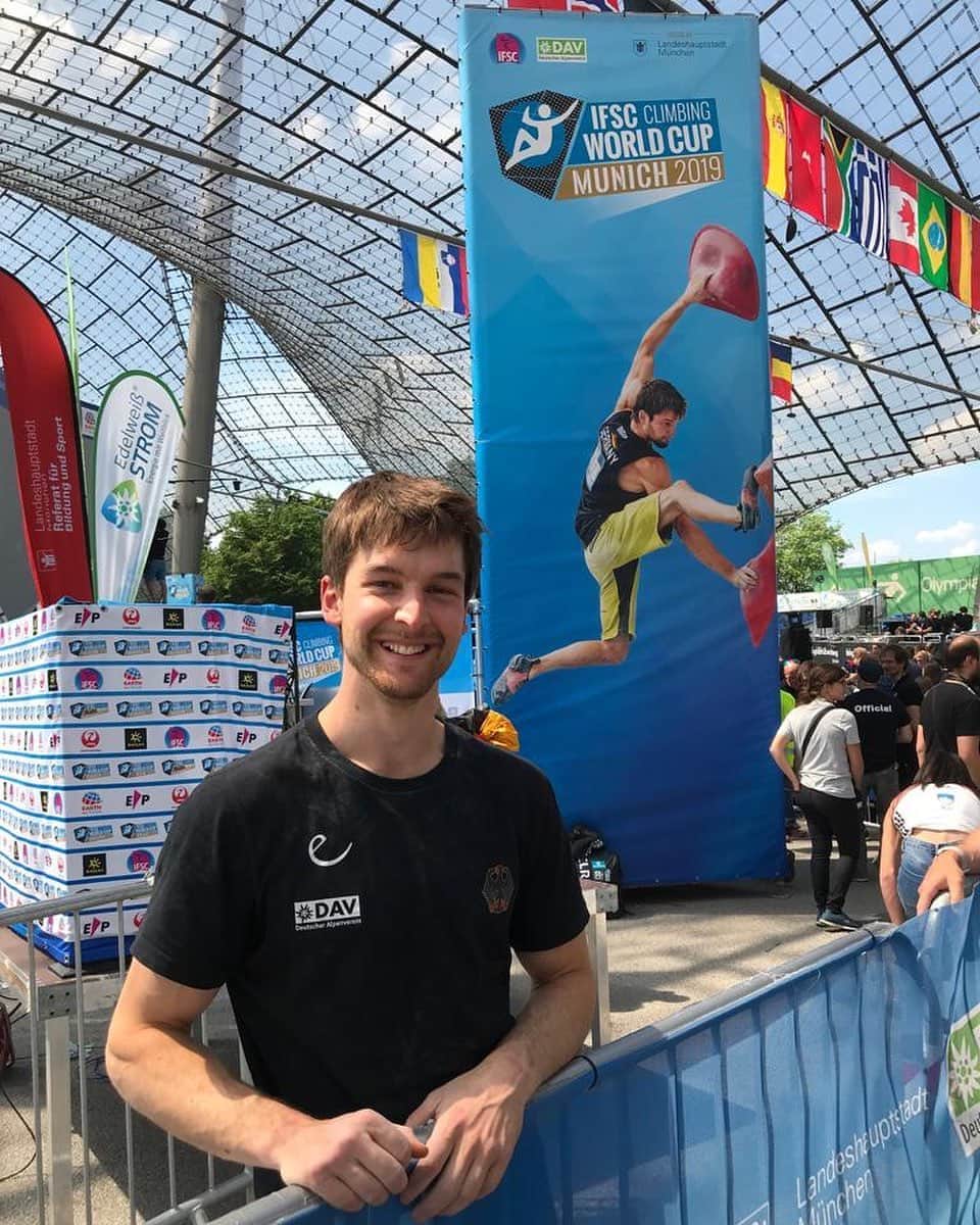 ヤン・ホイヤーのインスタグラム：「FINALS 😎 @mammut_swiss1862  @madrockclimbing」