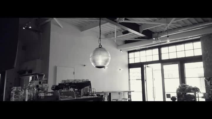 近藤薫のインスタグラム：「朝ごはん。 #cafe #osmopocket #dji #morning #breakfast #music」