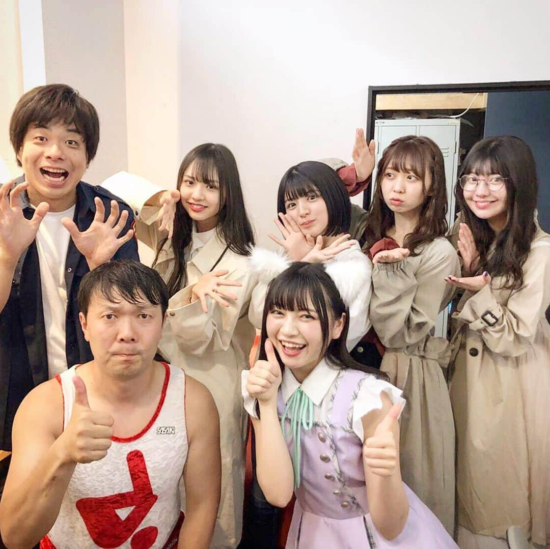 藤田裕樹さんのインスタグラム写真 - (藤田裕樹Instagram)「オラキオさん、単独ライブお疲れさまでした！ ﻿ ﻿ もうこの写真は わーすたのスタスタやん！！ ﻿ 復活望む！！！！ ﻿ ﻿ 激推しのなっちゅんの前で四つん這いでケツバット受けてるオラキオさんはカッコいい芸人そのものでした！﻿ なっちゅんもありがとうー！！﻿ #鹿映え ﻿ #鹿stagram﻿ #令和のオラキオ  #わーすた  #おかゆ太郎 さん  #長編VTRが終始茶番すぎ  #何を見せられてるんだのやつ  #20分返してほしい  #わーすたのスタスタが恋しい  #また鍋作りたいな  #世界平和」5月19日 22時50分 - fujiboy0730