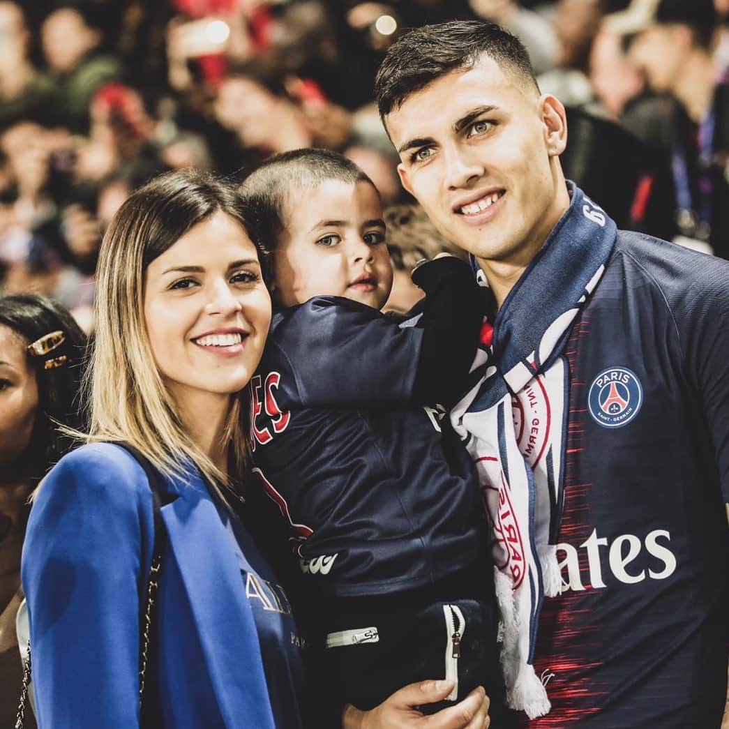 レアンドロ・ダニエル・パレデスのインスタグラム：「❤️💙😍🏆」