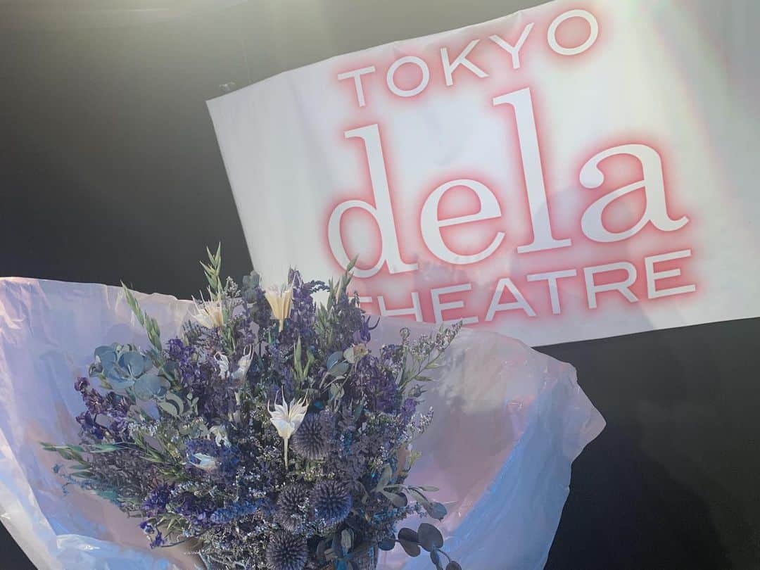 早見紗英さんのインスタグラム写真 - (早見紗英Instagram)「. . TOKYOdelaTHEATRE5月公演ありがとうございました😊 誕生日お祝いしてもらえて嬉しかったです💗 沢山の方におめでとうって言ってもらえるこの今の状況って本当にすごいと思うし、幸せやなって思います。 会いに来てくれたみんなありがとう！ . . 次のTOKYOdelaTHEATREは6月16日です☺️ よろしくおねがいします！  #誕生日 #アイドル #dela #tokyodelatheatre」5月19日 23時17分 - hayami_sae0518