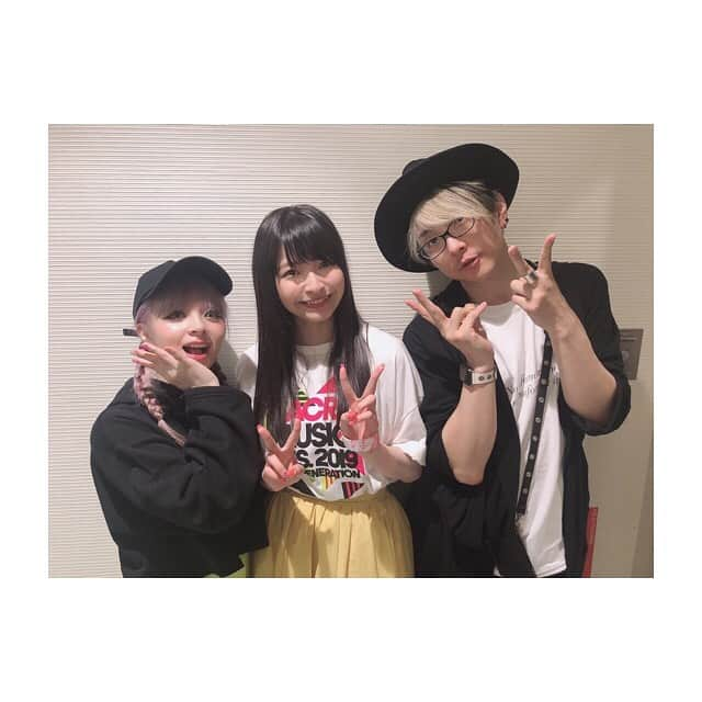 tokuさんのインスタグラム写真 - (tokuInstagram)「出演者の皆さんと💫 #sacramusicfes #sacramusicfes2019」5月19日 23時30分 - toku_grnd