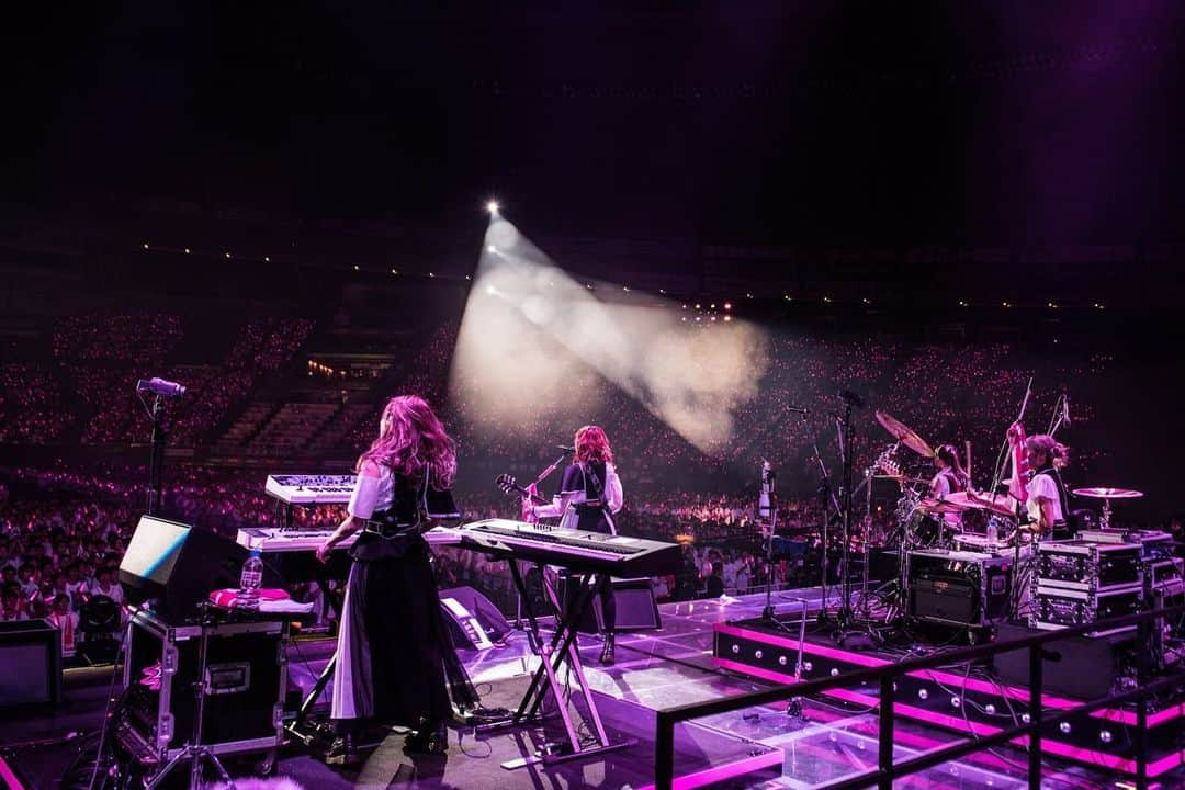 山内あいなさんのインスタグラム写真 - (山内あいなInstagram)「Poppin’Party×SILENT SIREN 対バンライブ 「NO GIRL NO CRY」DAY２＠メットライフドーム  #NGNC のタグをつけてくれたら見るしいいねします！」5月19日 23時34分 - ainayamauchi3131