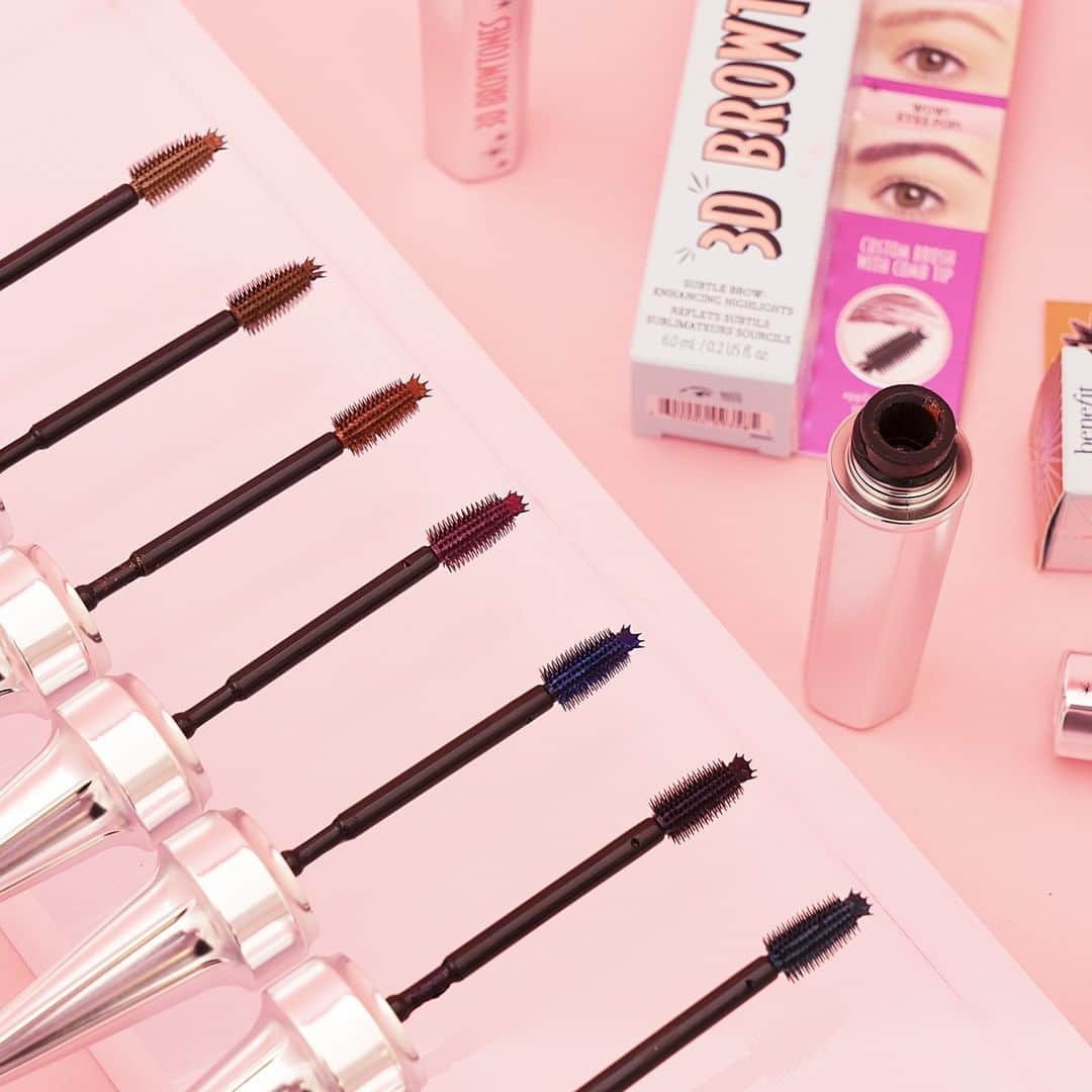 Benefit Cosmetics UKさんのインスタグラム写真 - (Benefit Cosmetics UKInstagram)「How fast can you do your brows?! ⏰Wear 3D BROWtones eyebrow enhancer over brow pencil to softly highlight brows and make your eye colour POP #benefit #benefitbrows #beauty #3Dbrowtones . . . 📷Image description: 3Dbrowtones whole range over a pink background」5月20日 0時01分 - benefitcosmeticsuk