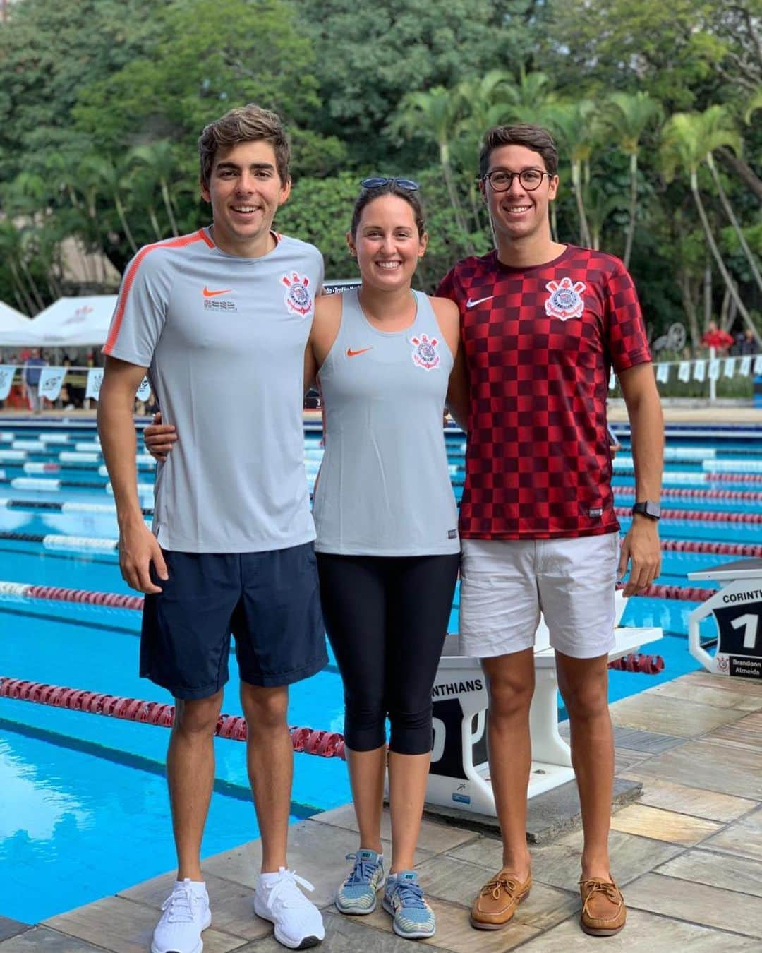 ブランドン・アルメイダさんのインスタグラム写真 - (ブランドン・アルメイダInstagram)「Dia de prestigiar o Torneio Timão aqui no corinthians, competição em que eu dei as minhas primeiras braçadas vestindo esse brasão. 13 anos depois me da um orgulho enorme voltar para esse mesmo palco e ver esse grande clube continuar formando campeões.」5月20日 0時06分 - brandonnalmeida