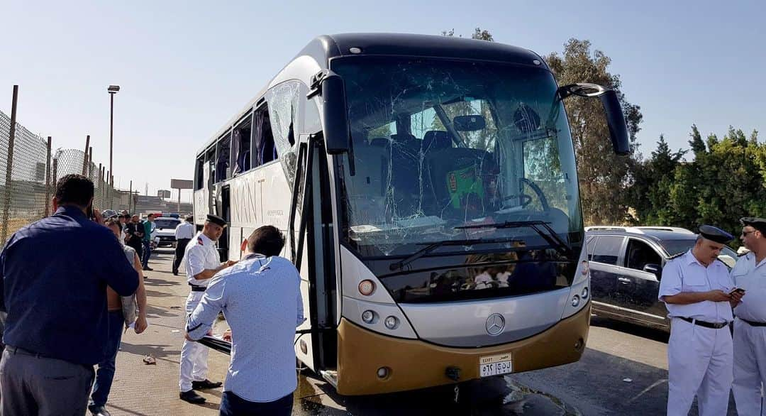 NBC Newsさんのインスタグラム写真 - (NBC NewsInstagram)「An explosion targeting a tourist bus injured at least 12 people near a new museum being built close to the #Giza #pyramids in #Egypt on Sunday, two security sources said. Click the link in our bio for more. . 📷 Ahmed Fahmy / @reuters」5月20日 0時08分 - nbcnews