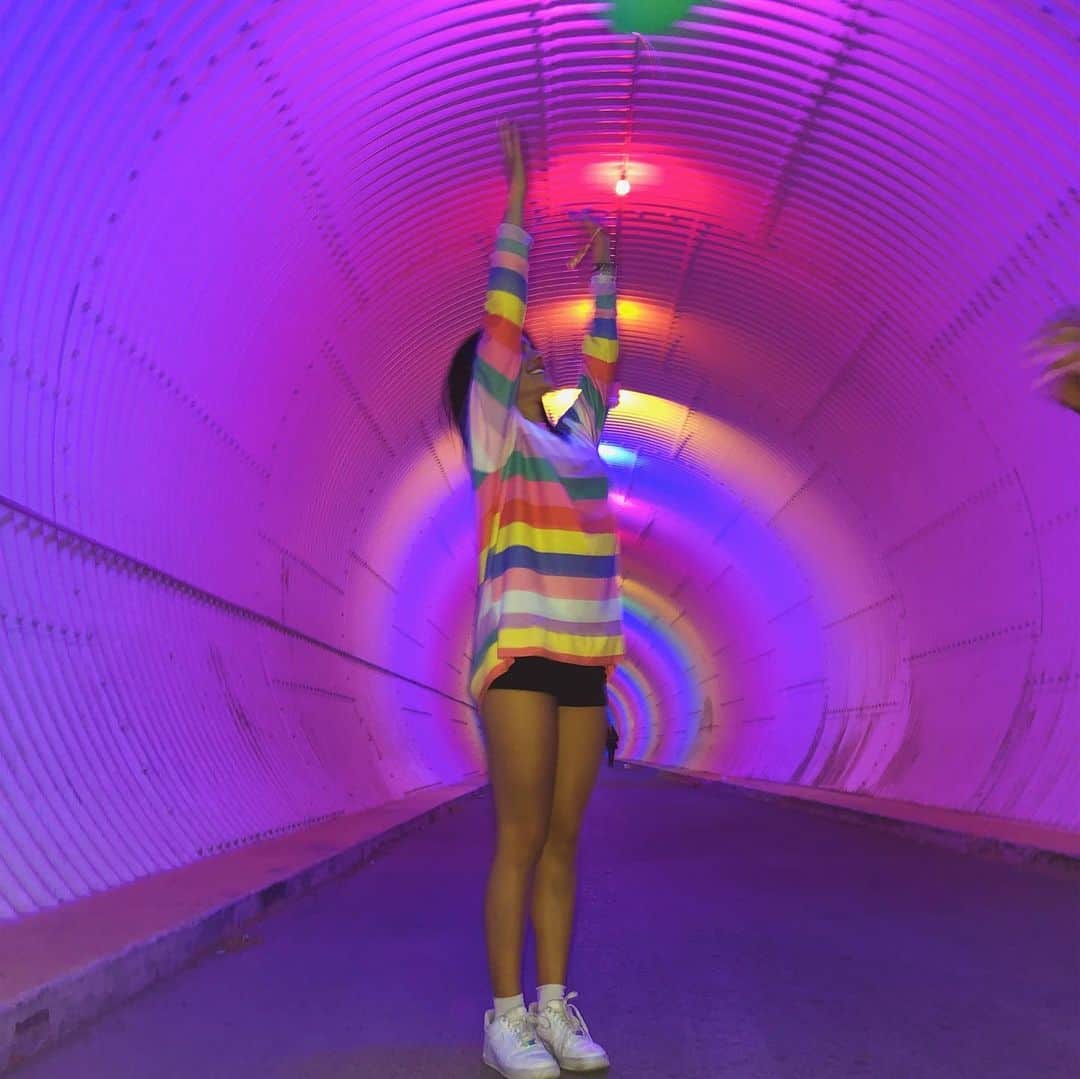 ケルシーのインスタグラム：「taste da rainbow」