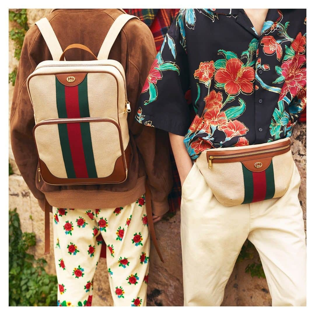 グッチさんのインスタグラム写真 - (グッチInstagram)「Vintage canvas and the House Web stripe define a rectangular backpack and belt bag worn with floral printed ready-to-wear pieces from the Towards Summer #GucciPreFall19 collection. Discover more through link in bio. #AlessandroMichele #GucciTowardsSummer」5月20日 1時00分 - gucci