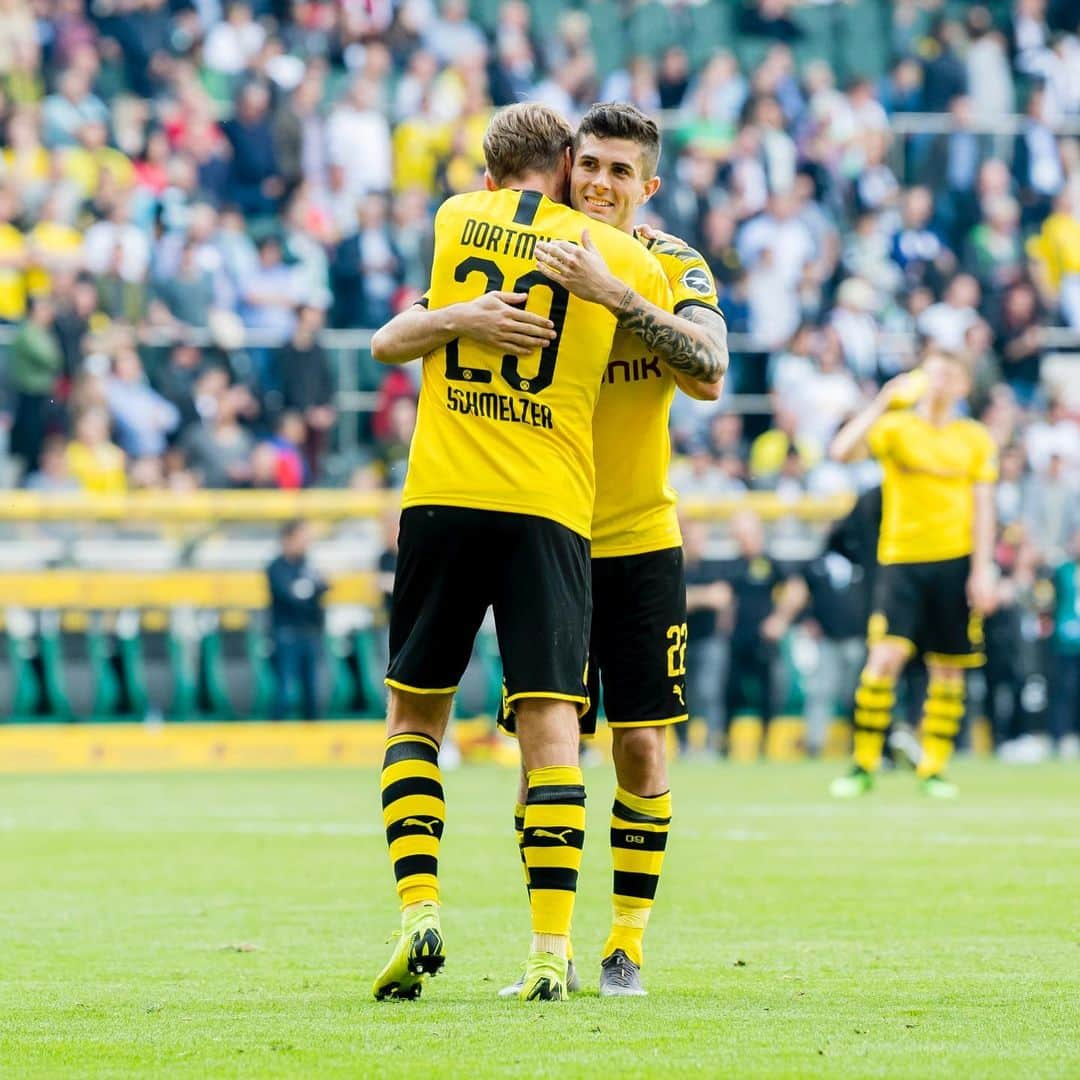 ボルシア・ドルトムントさんのインスタグラム写真 - (ボルシア・ドルトムントInstagram)「🙌 It was a pleasure, @cmpulisic! 👏  #borussiadortmund #dortmund #bvb #bundesliga #bmgbvb #borussia #christianpulisic #pulisic」5月20日 1時11分 - bvb09