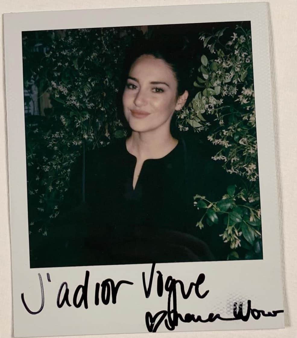 Vogue Parisさんのインスタグラム写真 - (Vogue ParisInstagram)「Polaroids from Cannes: actress @ShaileneWoodley who joined us for the Vogue x @Dior dinner. All throughout the festival, we’ll be posting the stars of the Croisette so stay tuned #Cannes2019 #ShaileneWoodley」5月20日 1時15分 - voguefrance