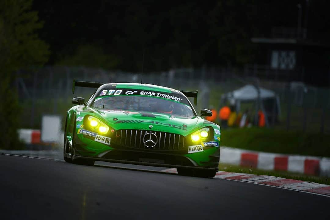 Mercedes AMGさんのインスタグラム写真 - (Mercedes AMGInstagram)「Impressions from the qualification race for @24hnbr. The weekend was crazy as Green Hell can be! Our Mercedes-AMG teams @mannfilter_official, @teamblackfalcon and @getspeed_performance collected valuable testing kilometres for the 24-hour highlight at @nuerburgring-Nordschleife. We will be back #AMGGT3 #AMGGT4 #MercedesAMGMotorsport#Mercedes #AMG #24hnbr #GT3 #Motorsport#24hAMG」5月20日 2時47分 - mercedesamg