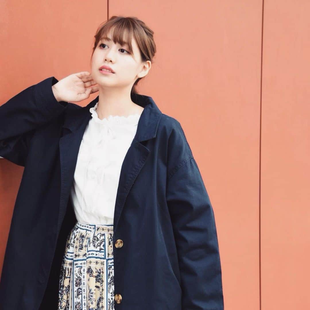 みすみゆうかのインスタグラム：「オーバーサイズの服すこ  #make#fashionphoto　 #model#casual #fashiongram#fashionpost #fashionsnap#style#code　 #モデル#撮影#春メイク#ファッション#ファッションコーデ#ファッション好き#ファッションスナップ#毎日コーデ#トレンドファッション#メイク#スニーカー#カジュアルコーデ#春コーデ#sango#nofall #みすみコーデ」
