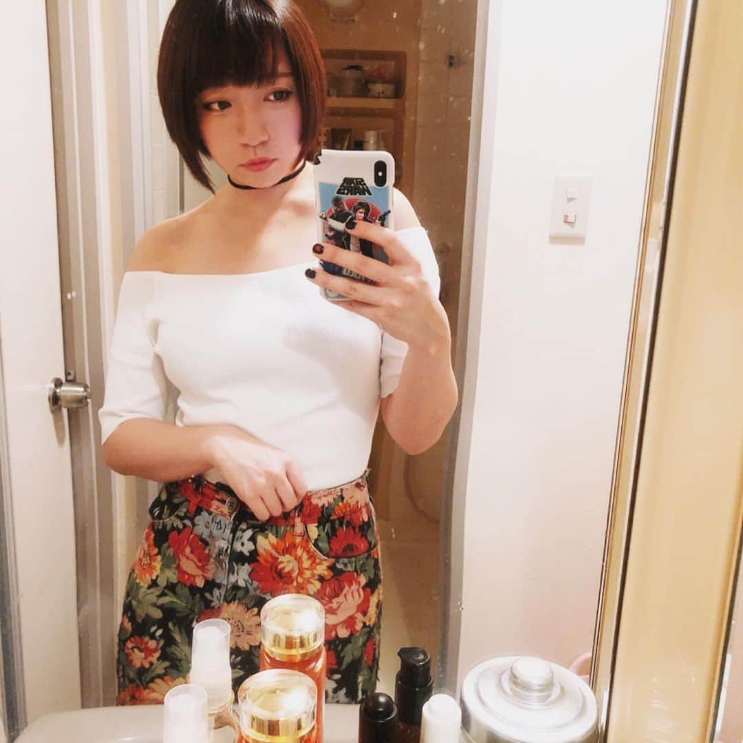 ちゃんまいさんのインスタグラム写真 - (ちゃんまいInstagram)「鏡の中のアクトレス #ベッドイン #japanese #sexy #idol」5月20日 12時49分 - dakko_shite_cho3