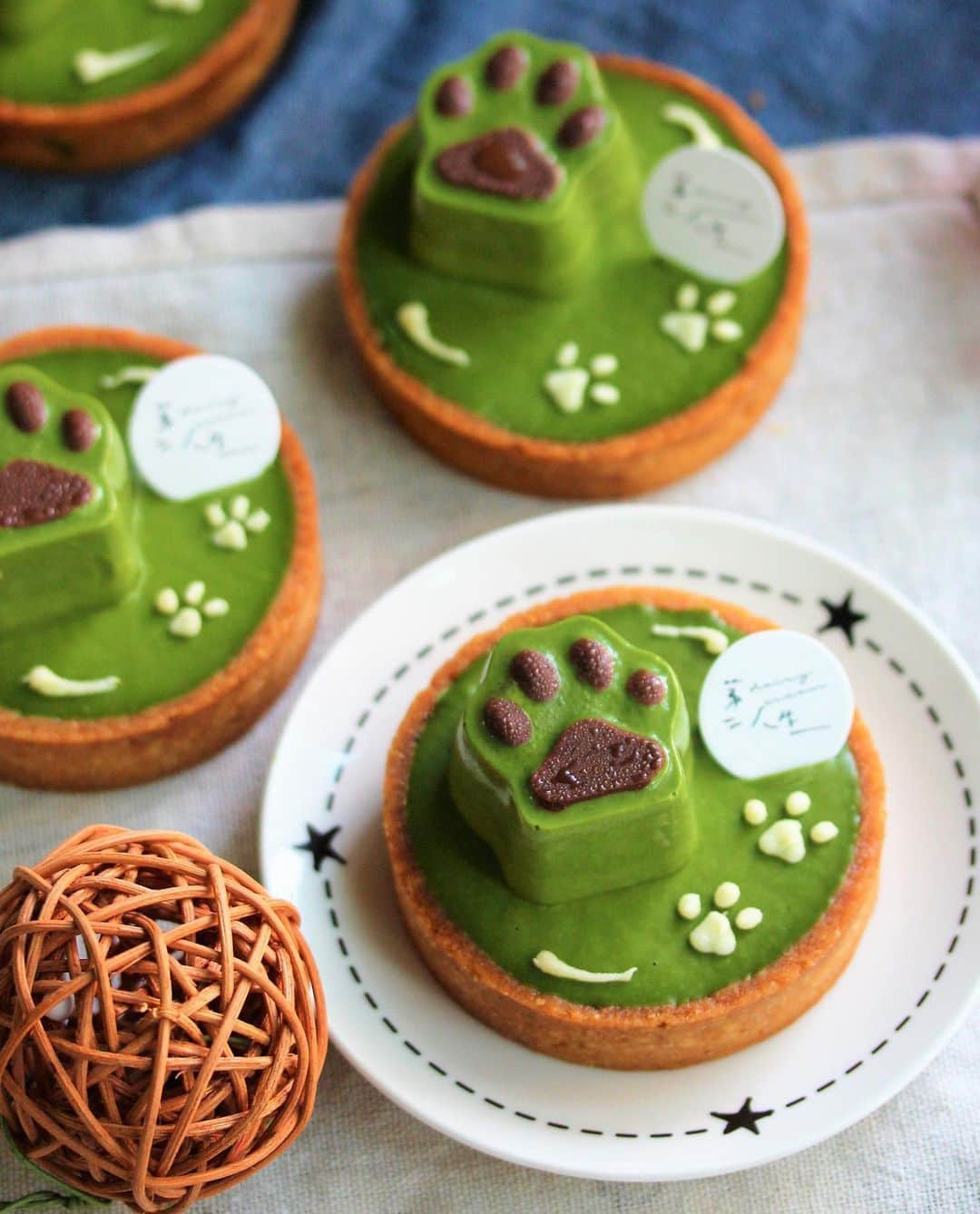 Li Tian の雑貨屋さんのインスタグラム写真 - (Li Tian の雑貨屋Instagram)「{NEW} Say Hello to Waffy ~🐶🐶🐶 A minimalist matcha tart of intense matcha ganache, black sesame feuilettine, Okinawan black sugar curd within the lighter matcha 🐾 . All fitted prettily inside an aromatic tart base made with @isignystemere churned butter  Have been working on it since last year and I’m so happy they are finally ready~ Why Waffy? Cos it’s Waffles + Goofy, the beloved dogs of my two dear buddies • • Orders now open for collection from 2 June~ (Every weekends and Mondays only)  Cut off day for orders: every tues of the week  Price : $16/2pc or $30/4pc  For full menu pls see highlighted IG story on profile page • • •  #dairycreamkitchen #singapore #desserts #igersjp #yummy #love #sgfood #foodporn #igsg #ケーキ  #instafood #gourmet #beautifulcuisines #onthetable #bonappetit #cafe #cake #f52grams #bake #sgcakes #スイーツ #cakes #feedfeed #chocolate #pastry #sgcafe #抹茶 #matcha #kawaii #cute」5月20日 13時36分 - dairyandcream