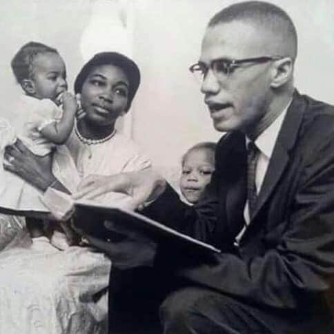 コリン・キャパニックさんのインスタグラム写真 - (コリン・キャパニックInstagram)「Father. Husband. Revolutionary. Legend. Icon. Happy Birthday Malcolm X! Your spirit lives on!」5月20日 4時56分 - kaepernick7