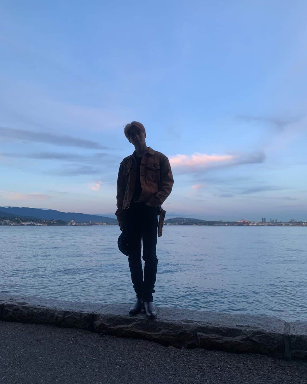 NCT 127さんのインスタグラム写真 - (NCT 127Instagram)「Crush on VANCOUVER🇨🇦-Jaehyun  NCT 127 〖 #SUPERHUMAN 〗  Music Release ➫ 2019 05 24 #WE_ARE_SUPERHUMAN #NCT127_SUPERHUMAN  #VANCOUVER #MARKinVANCOUVER #NEOCITYinCANADA #NCT127inCANADA #NCT127 #NCT」5月20日 5時01分 - nct127