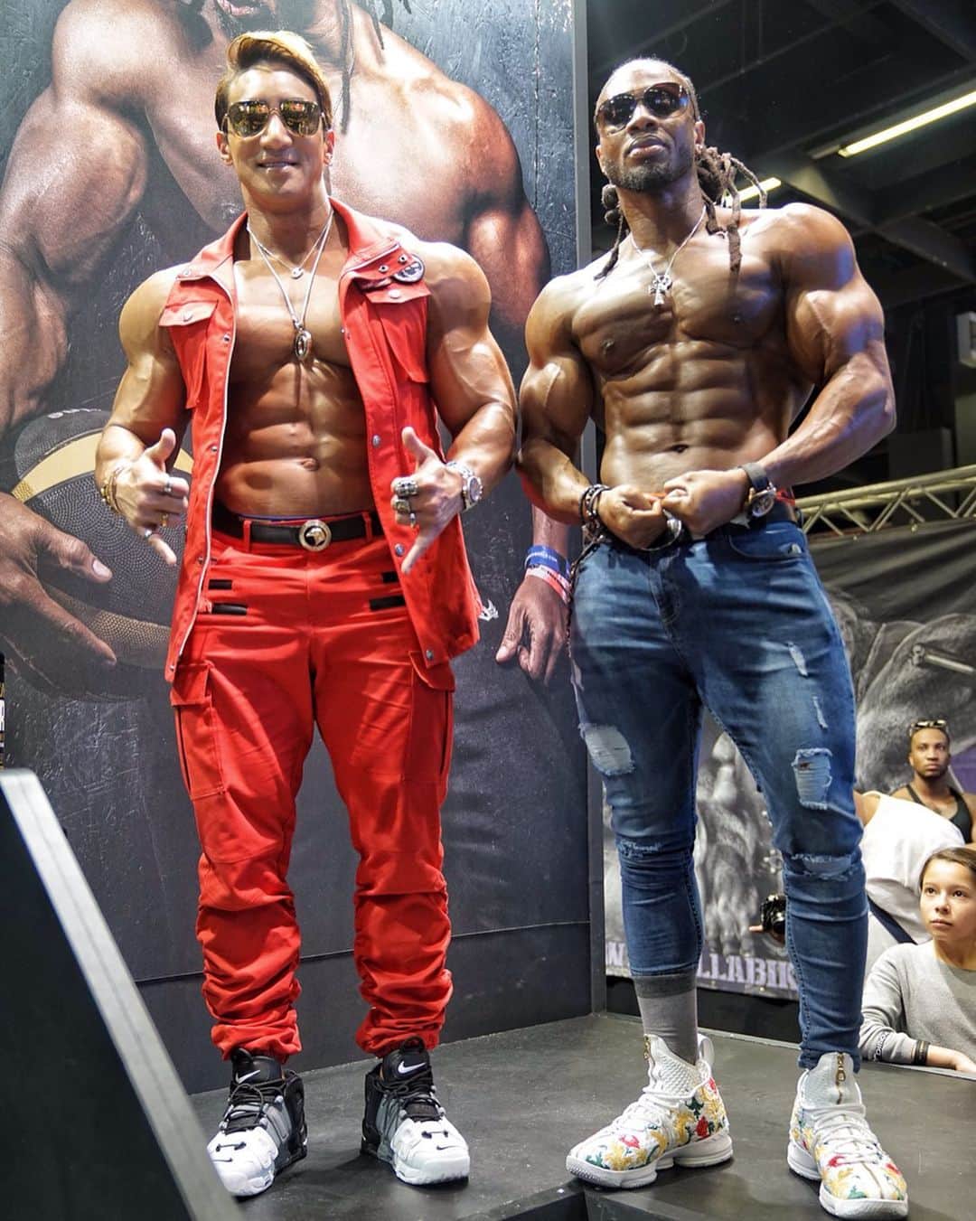 Ulissesworldさんのインスタグラム写真 - (UlissesworldInstagram)「#tb Expo Vibes at FIBO 🇩🇪 with @chulsoon_official 💪🏽 _ (Link in my Bio)👆Start my Custom MEAL PLAN & SHREDDING Program❗️Monthly Tailored Programs and Meal Plans for everyone! #letsgo IAMDEDICATED.ULISSESWORLD.COM @ulissesworld | @iamdedicated_army」5月20日 5時25分 - ulissesworld