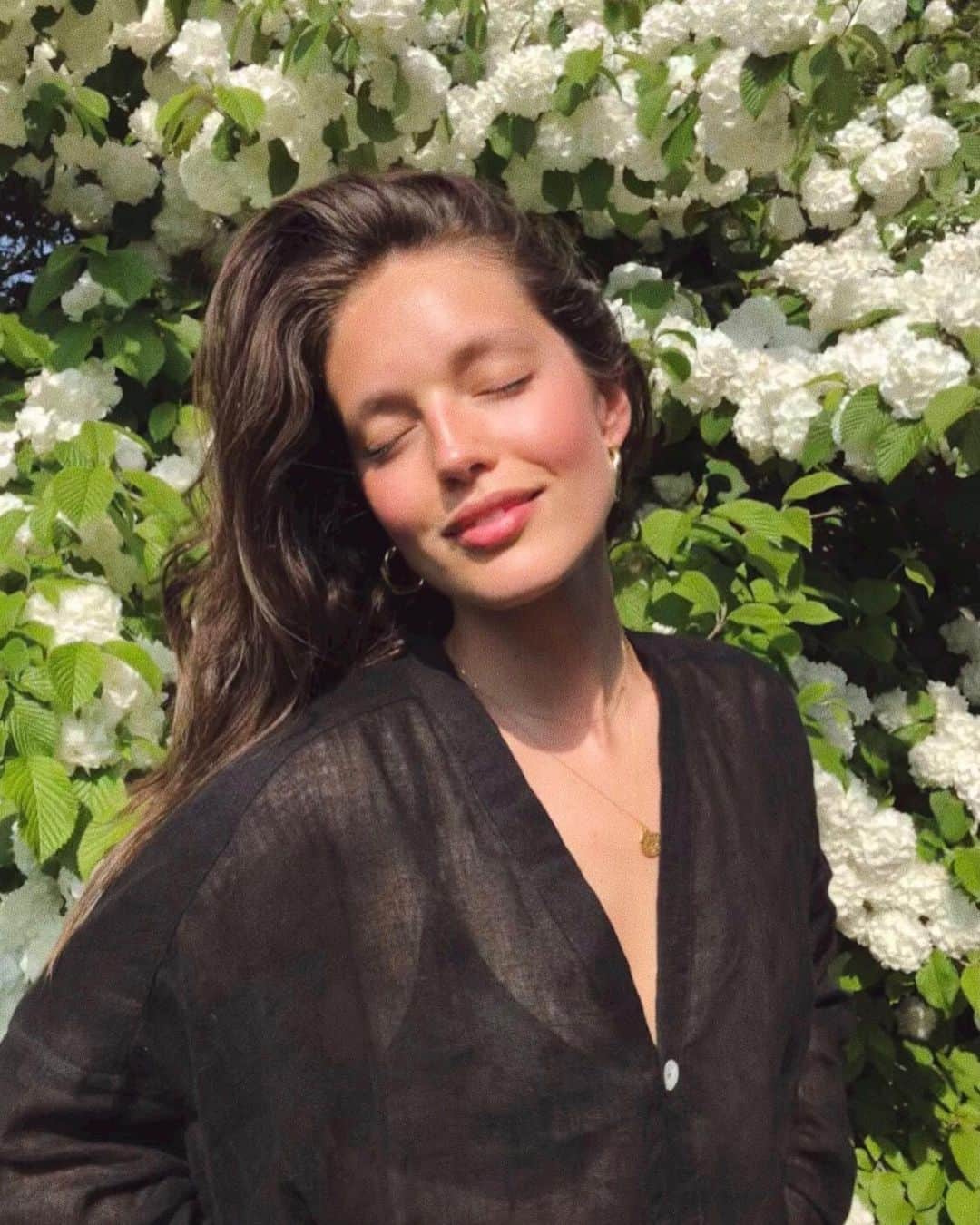 エミリー・DiDonatoのインスタグラム：「Upstate NY is good for the soul 🌷 PS thank you for 1.6 million!!!!! 😱🙏🏻🙏🏻」