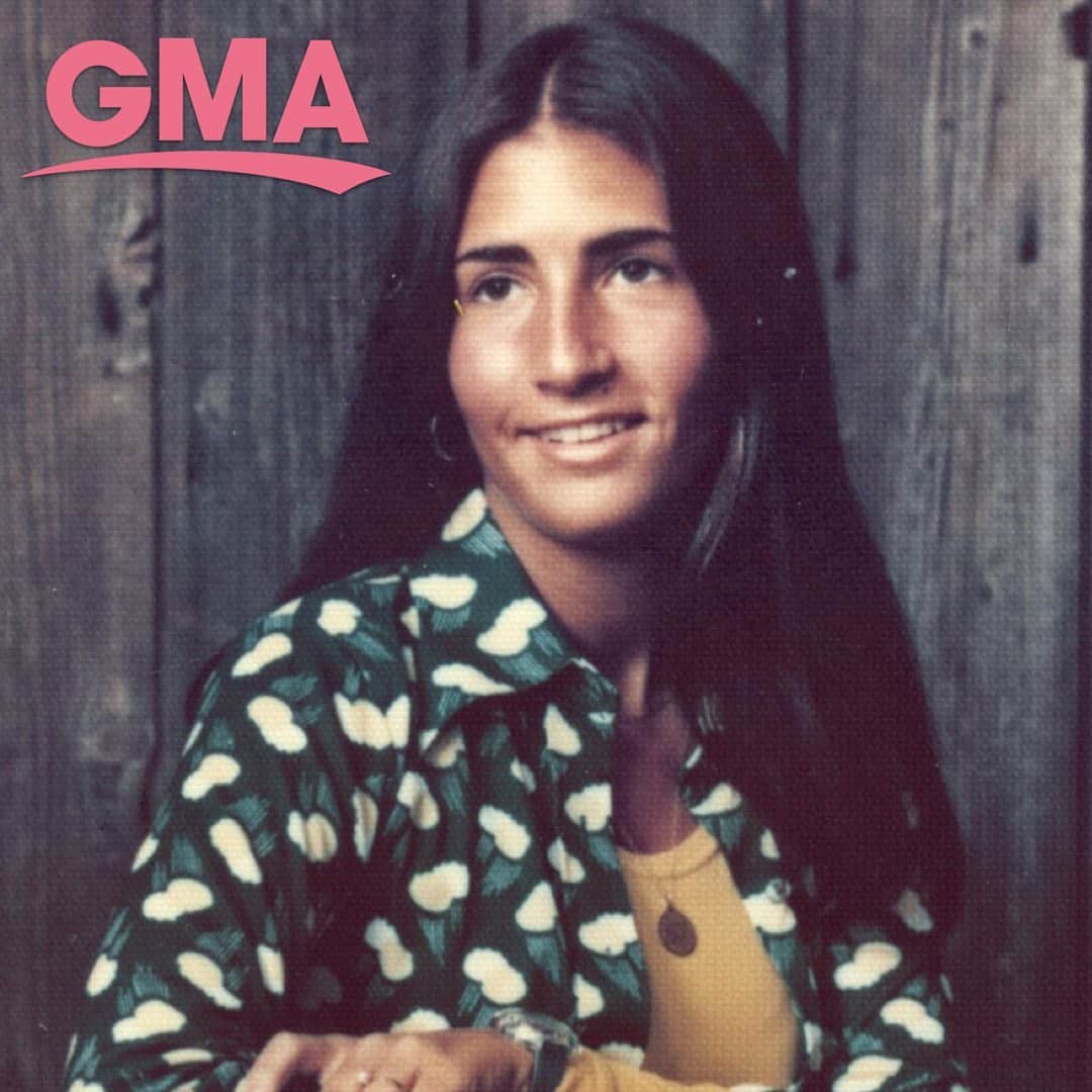 ボビー・ブラウンのインスタグラム：「A little throwback for your weekend. Thanks for the love @goodmorningamerica and featuring me on the “Take It From”series. Watch the full video in the #linkinbio」