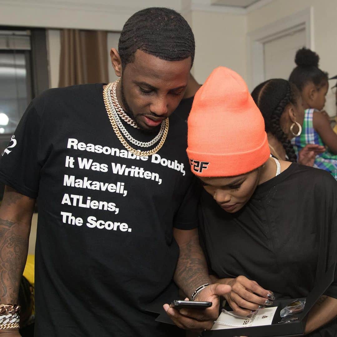 ファボラスのインスタグラム：「Backstage Vibes [shot by @alimdevore]  #RedBullMusicFestivalTeyanaTaylor #NYC」