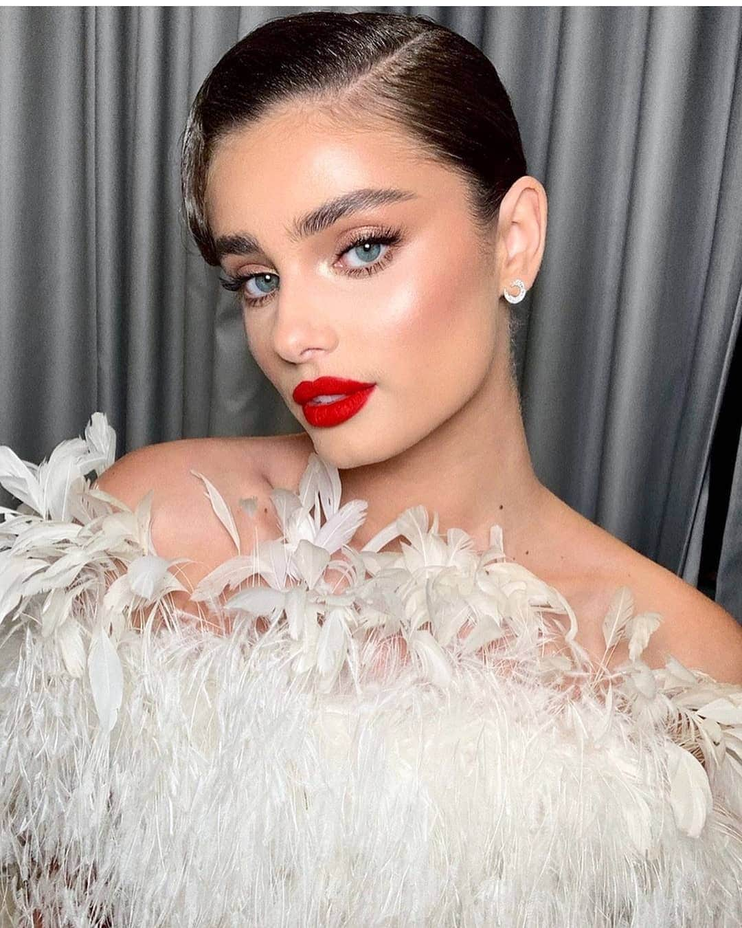 テイラー・ヒルさんのインスタグラム写真 - (テイラー・ヒルInstagram)「💋💋💋」5月20日 6時22分 - taylor_hill