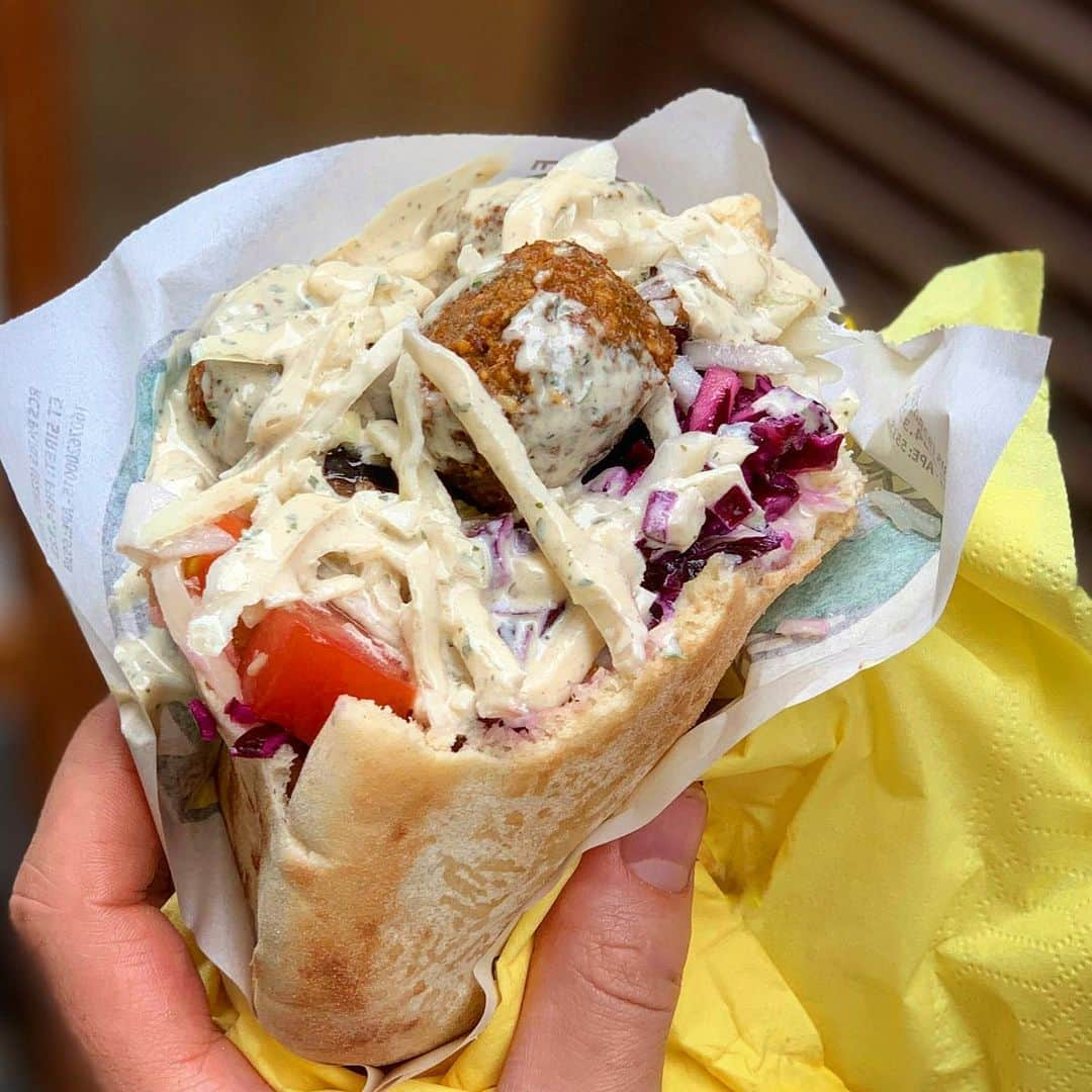 DOMINIQUE ANSEL BAKERYさんのインスタグラム写真 - (DOMINIQUE ANSEL BAKERYInstagram)「Falafel game strong in Paris. The food in Paris these days has gotten ever more eclectic and international.」5月20日 6時28分 - dominiqueansel