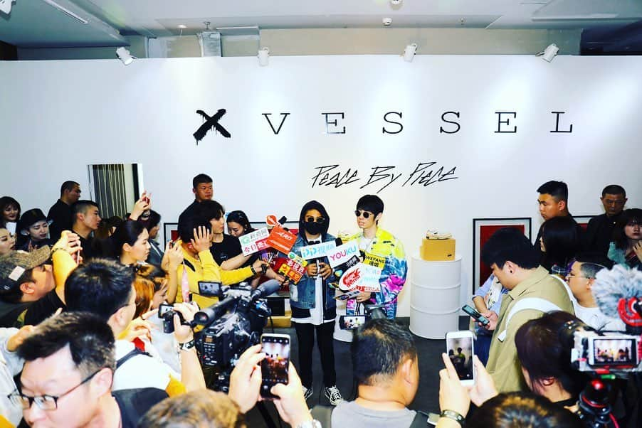 呉建豪さんのインスタグラム写真 - (呉建豪Instagram)「520 Thank you Beijing⚡️」5月20日 13時56分 - vannesswu